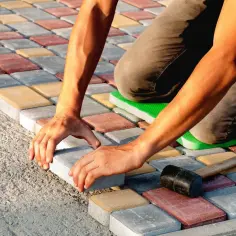 Czy można mieszać cement z ziemią? Poznaj zalety i ograniczenia