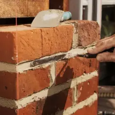 Jaką zaprawę do klinkieru wybrać, aby uniknąć problemów?