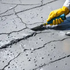 Jak uszczelnić przeciekający beton: skuteczna metoda naprawy