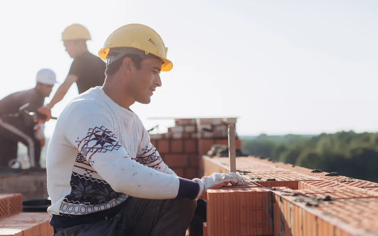Zdjęcie Jak zrobić zaprawę cementową – uniknij najczęstszych błędów