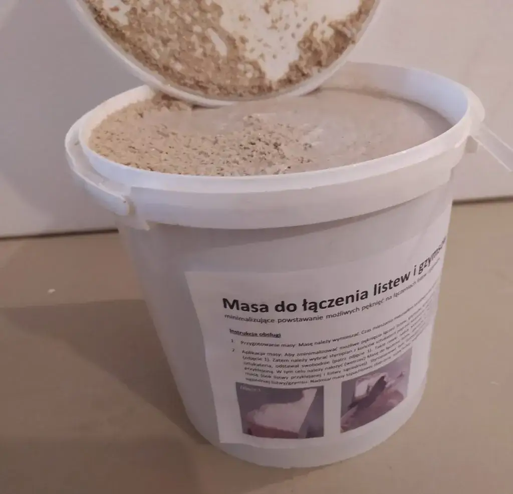 Zdjęcie Jaka zaprawa do gzymsów? Najlepsze materiały i porady